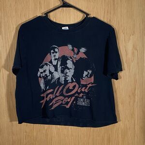 Y2K Fall Out Boy Cropped Band-T Sz M Young Blood Chronicles We Silence The Noise